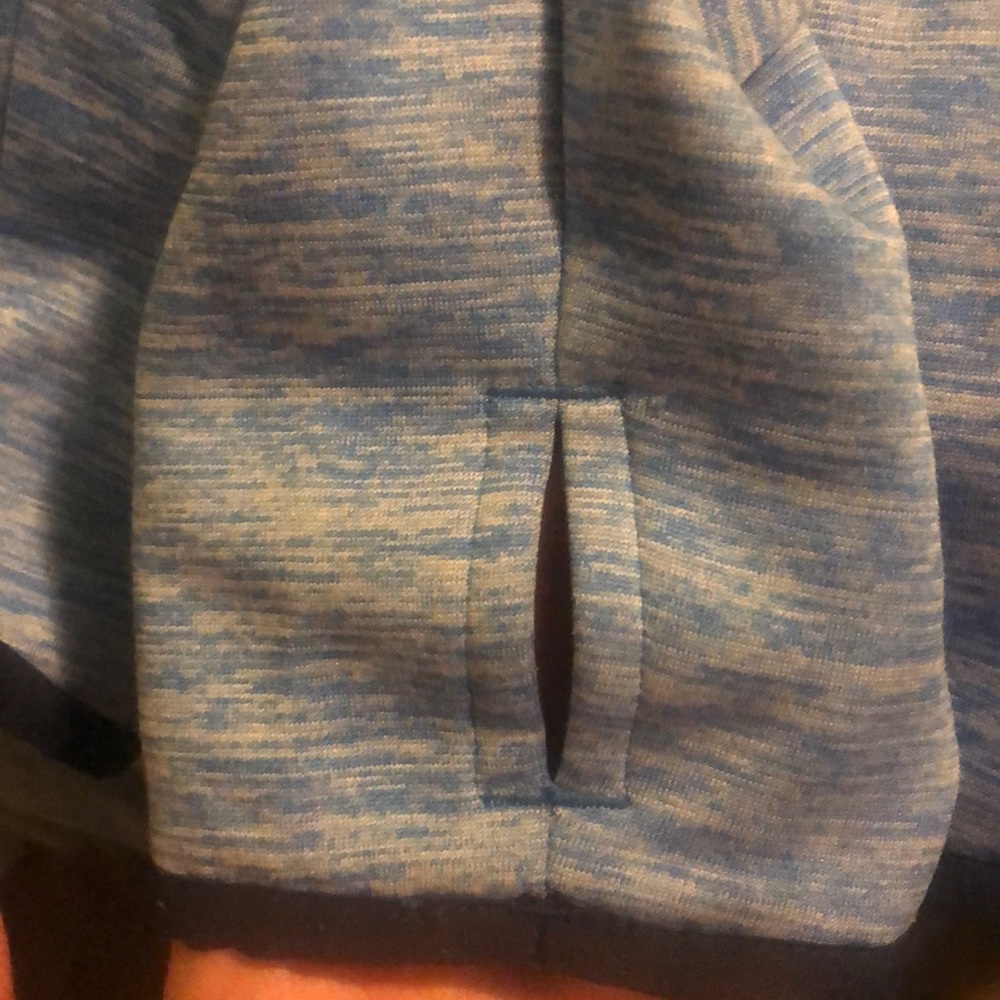 Under Armour medium storm a blue sweatshirt - Picture 4 of 4